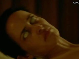 Eva verde - xxx video scene a seno nudo & sedusive - centesimo dreadful s01